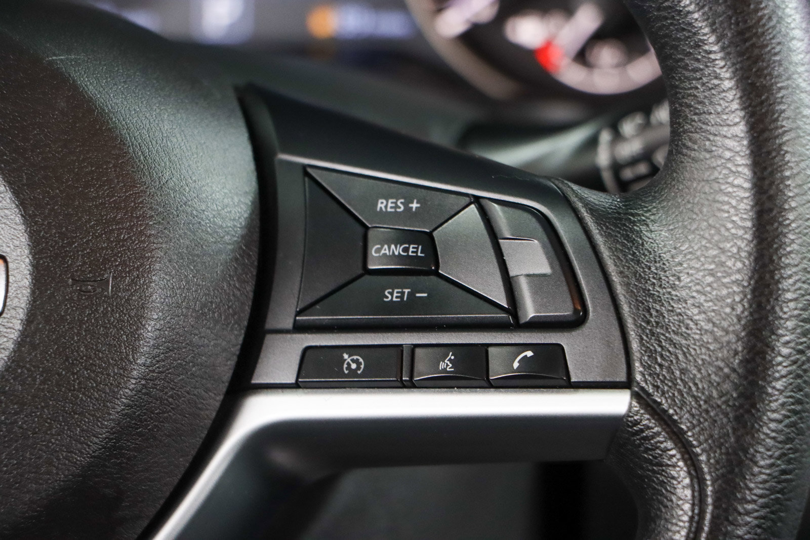 Used 2024 Nissan Altima 2.5 SV image 14