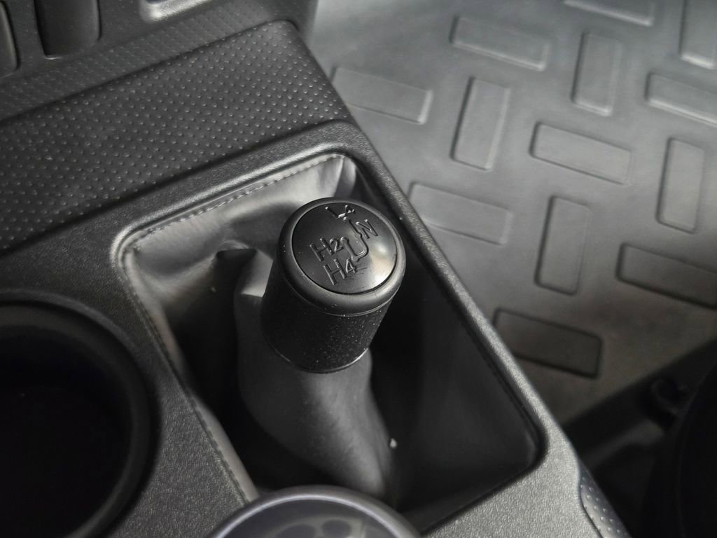 Used 2014 Toyota FJ Cruiser 4WD w/ Convenience Package image 19