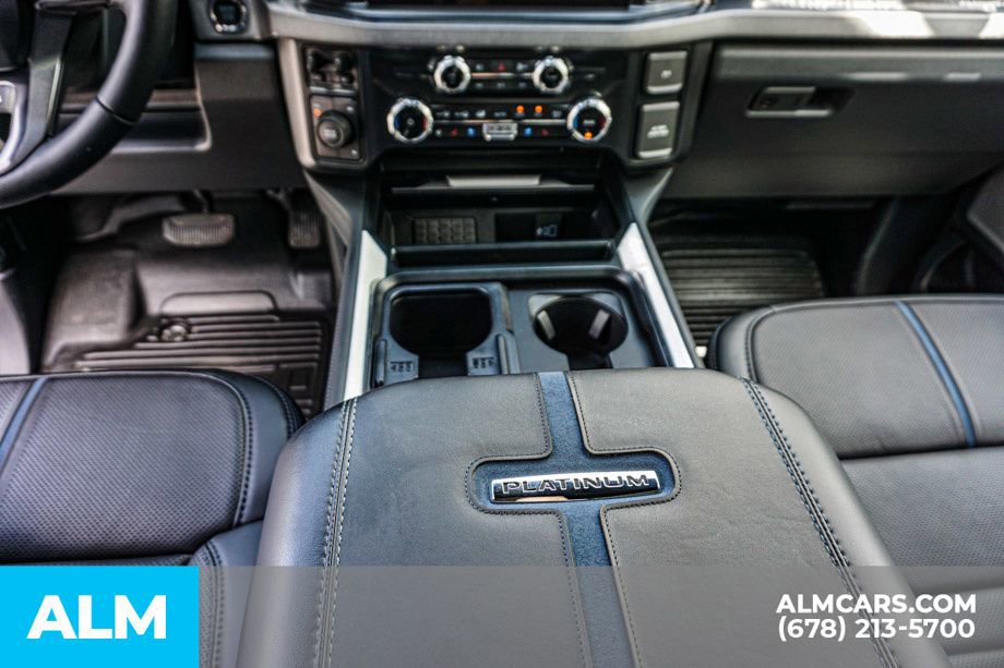 Used 2025 Ford F450 Platinum w/ FX4 Off-Road Package image 40