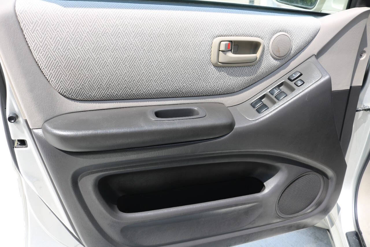Used 2002 Toyota Highlander 2WD V6 image 72
