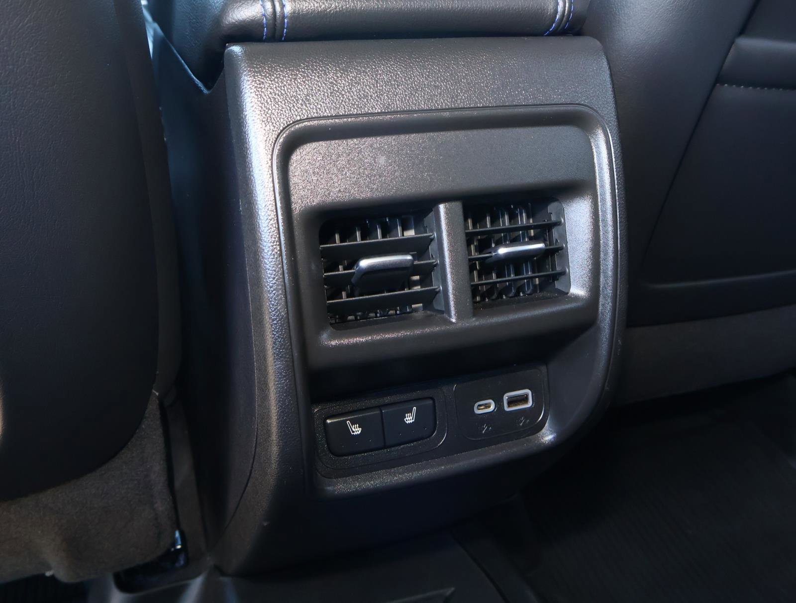Certified 2024 Cadillac XT4 Sport FWD image 18