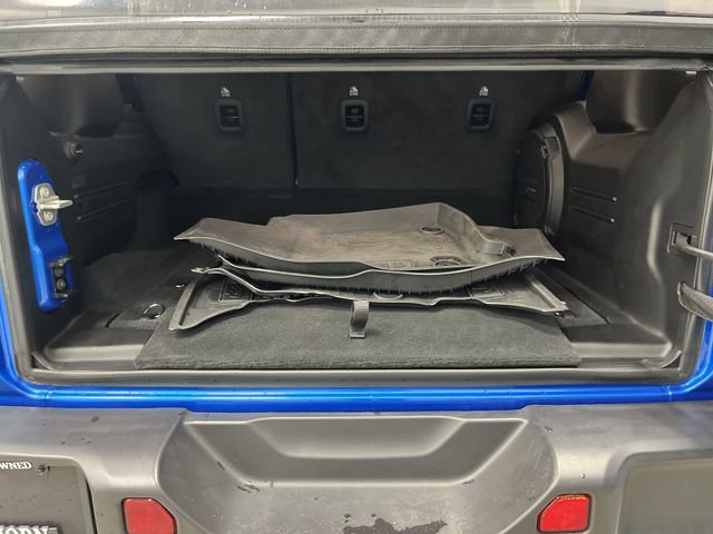 Used 2024 Jeep Wrangler Unlimited image 13