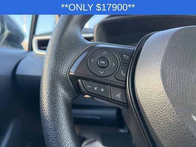 Used 2024 Toyota Corolla LE image 32