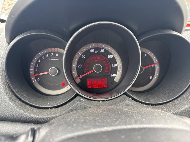 Used 2012 Kia Forte EX image 32