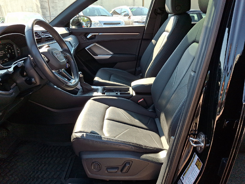 Certified 2023 Audi Q3 2.0T Premium w/ Convenience Package AWD/4WD image 14