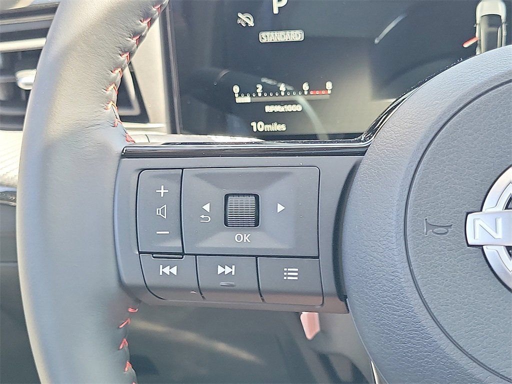 New 2026 Nissan Kicks SR w/ SR Premium Package FWD image 6