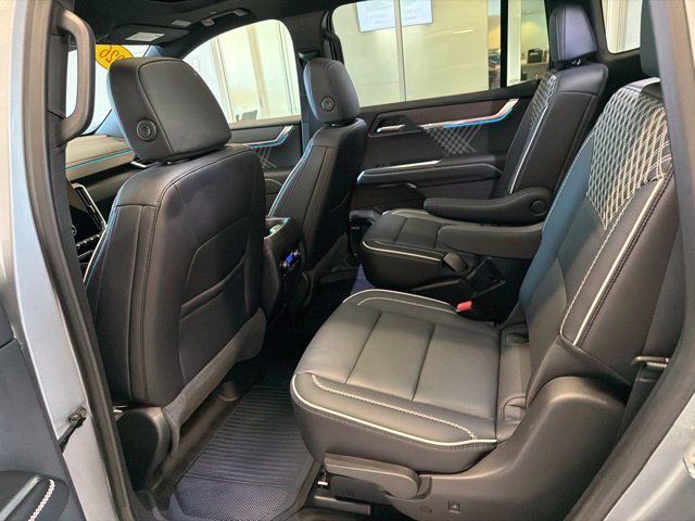 Used 2026 GMC Acadia Denali w/ Super Cruise Package AWD/4WD image 20