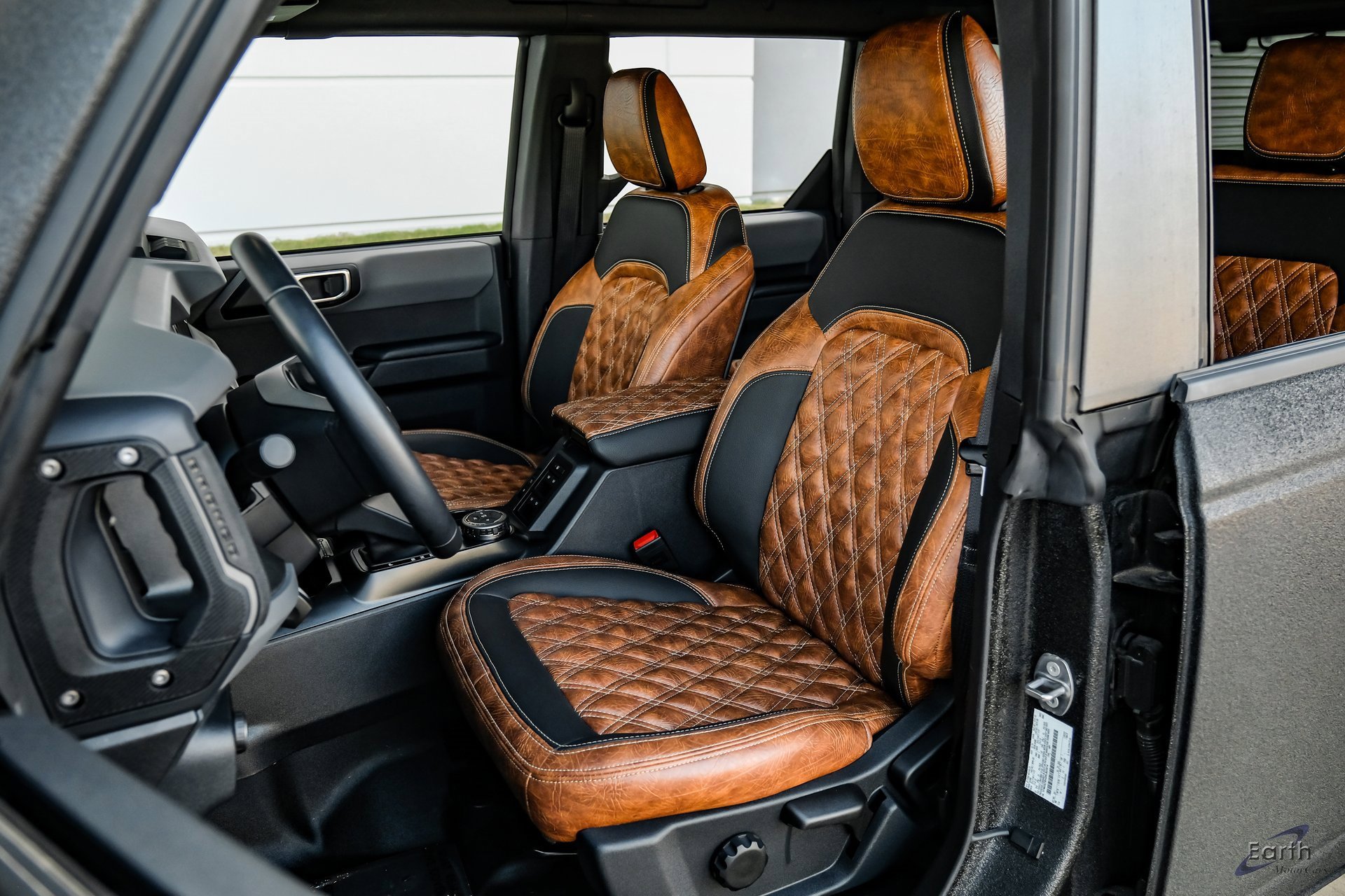 Used 2024 Ford Bronco Big Bend image 36