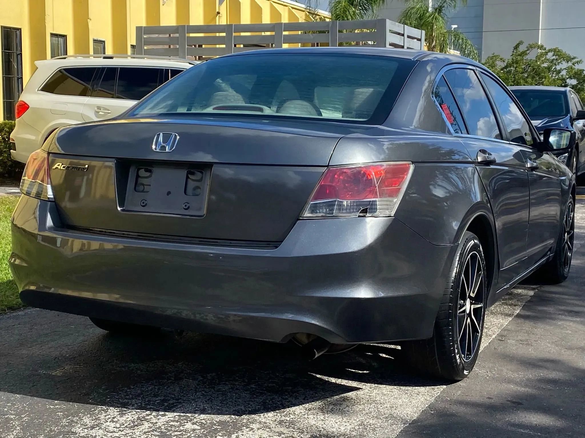 Used 2009 Honda Accord LX image 8