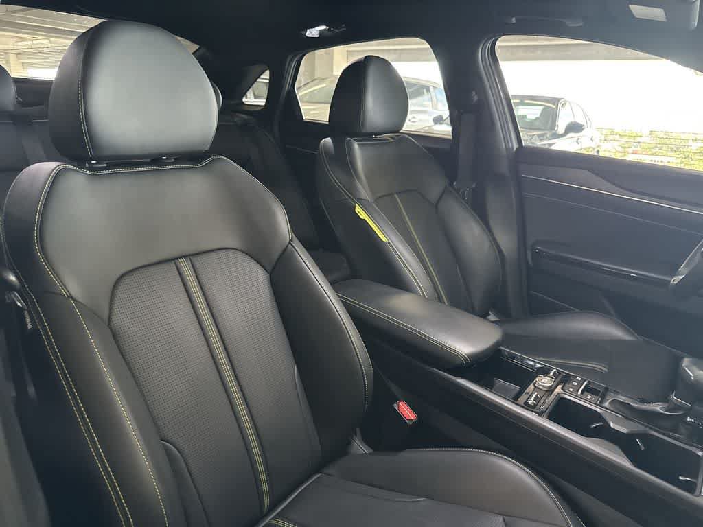 Used 2025 Kia K5 GT FWD image 26