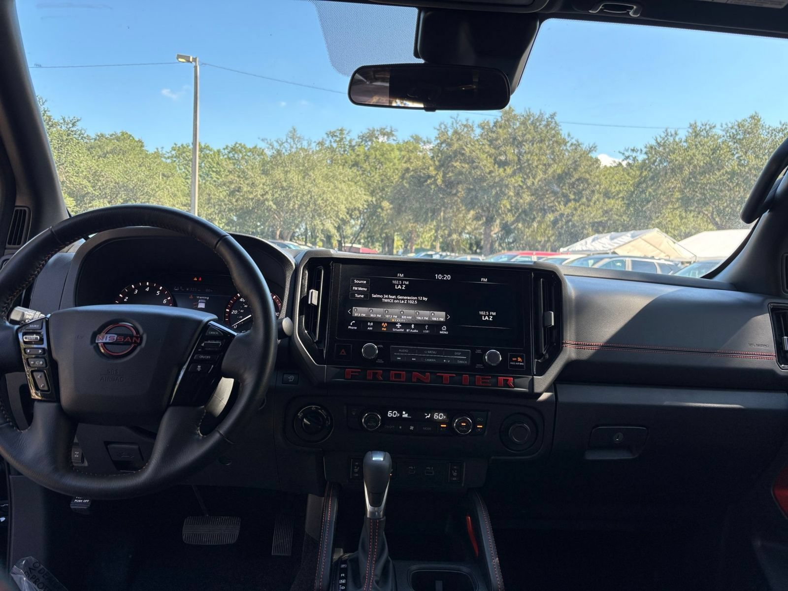 Used 2026 Nissan Frontier PRO-4X AWD/4WD image 32