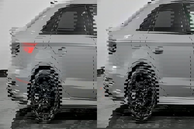 Used 2019 Audi RS 3 w/ Technology Package image 12