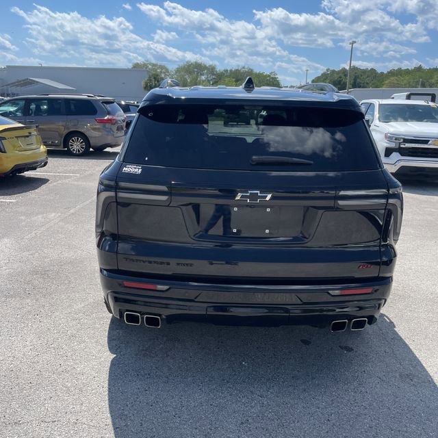 Used 2024 Chevrolet Traverse RS w/ LPO, Floor Liner Package AWD/4WD image 4