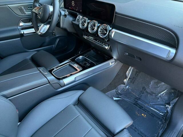 Certified 2025 Mercedes-Benz GLB 250 image 20