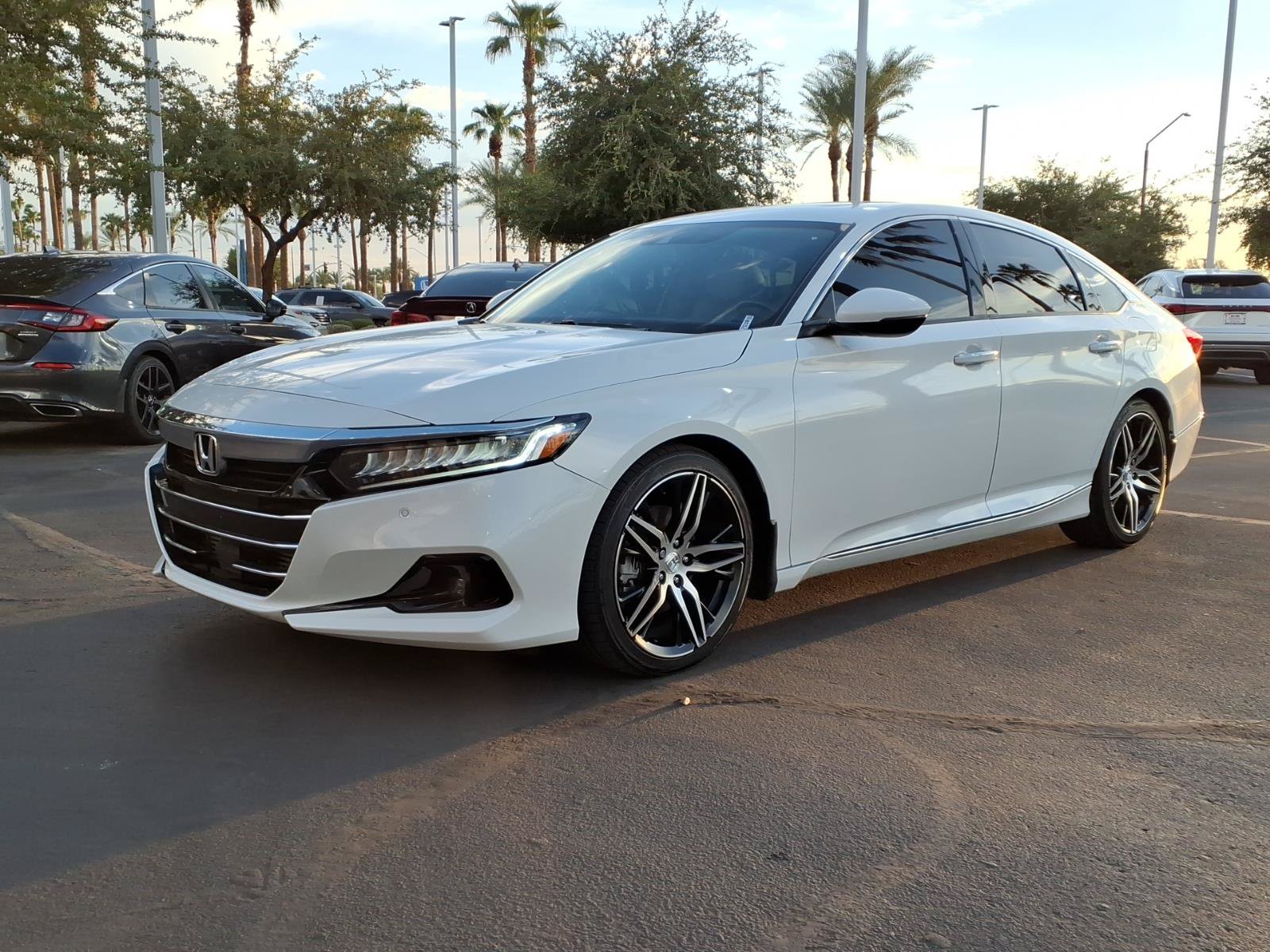 Used 2022 Honda Accord Touring image 7