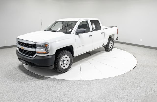 Used 2018 Chevrolet Silverado 1500 W/T AWD/4WD image 33