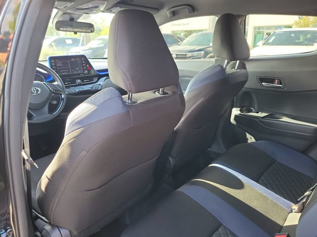 Used 2020 Toyota C-HR XLE FWD image 9