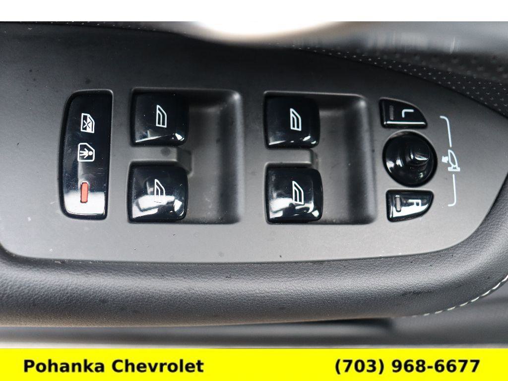 Used 2020 Volvo XC90 T6 R-Design w/ Protection Package Premier image 23