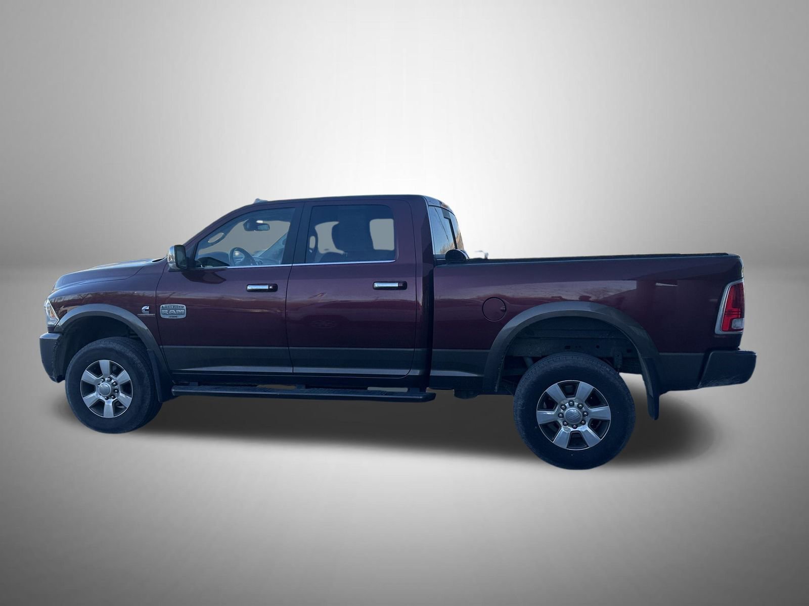 Used 2018 RAM 2500 Longhorn w/ Longhorn Southfork Package image 3