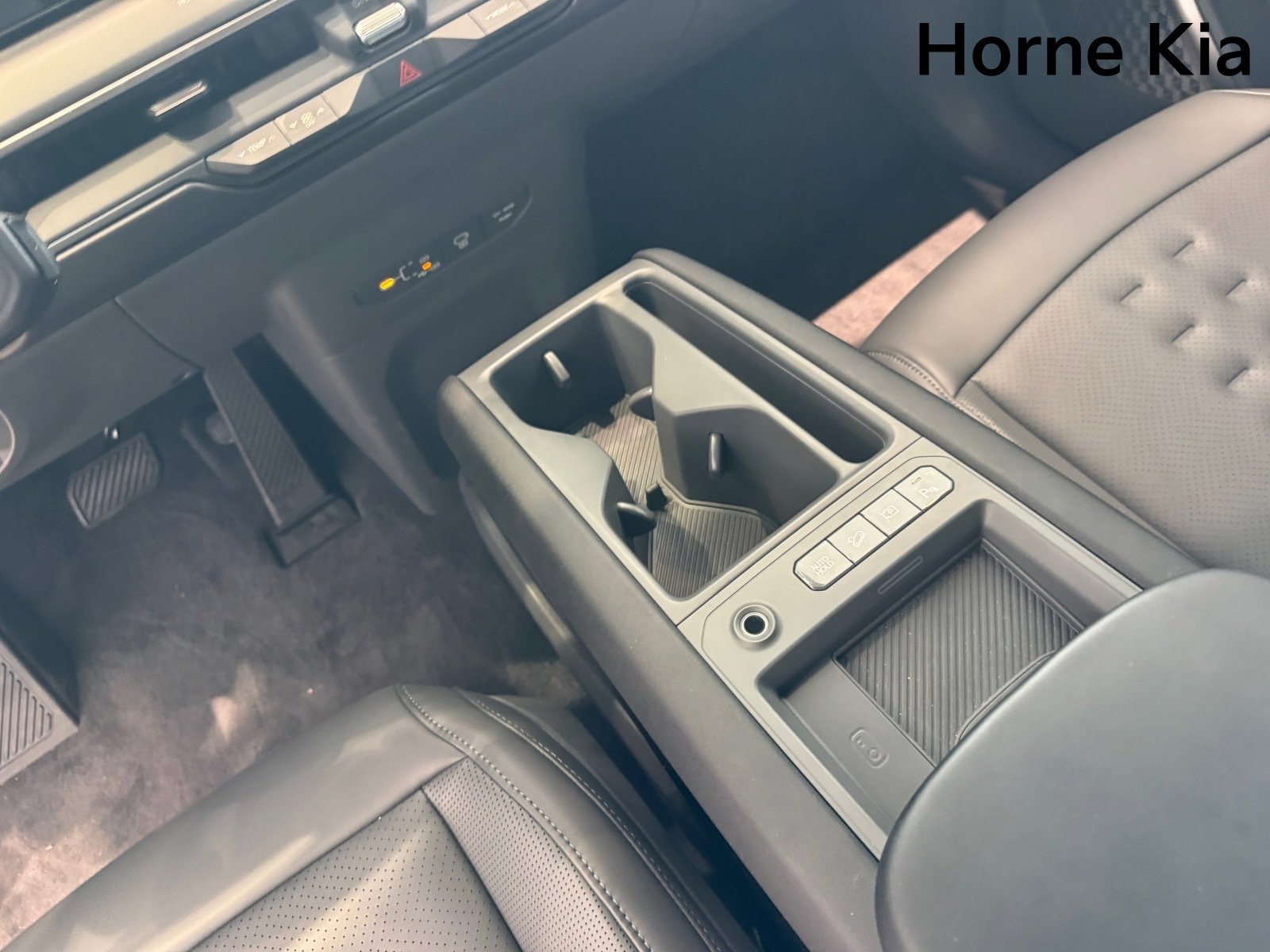 New 2026 Kia EV9 Wind AWD/4WD image 17
