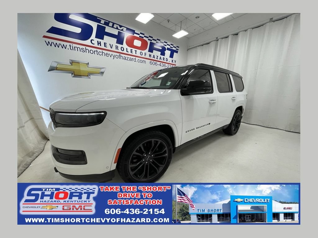 Used 2023 Jeep Grand Wagoneer Series III w/ Rear Seat Video Group 1