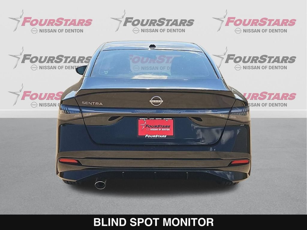 New 2027 Nissan Sentra SR w/ Floor Mat Package FWD image 5