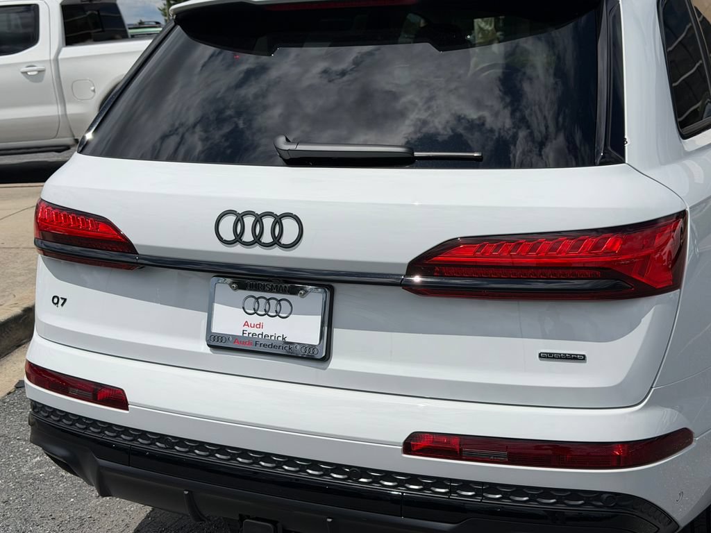 New 2026 Audi Q7 Premium Plus AWD/4WD image 5