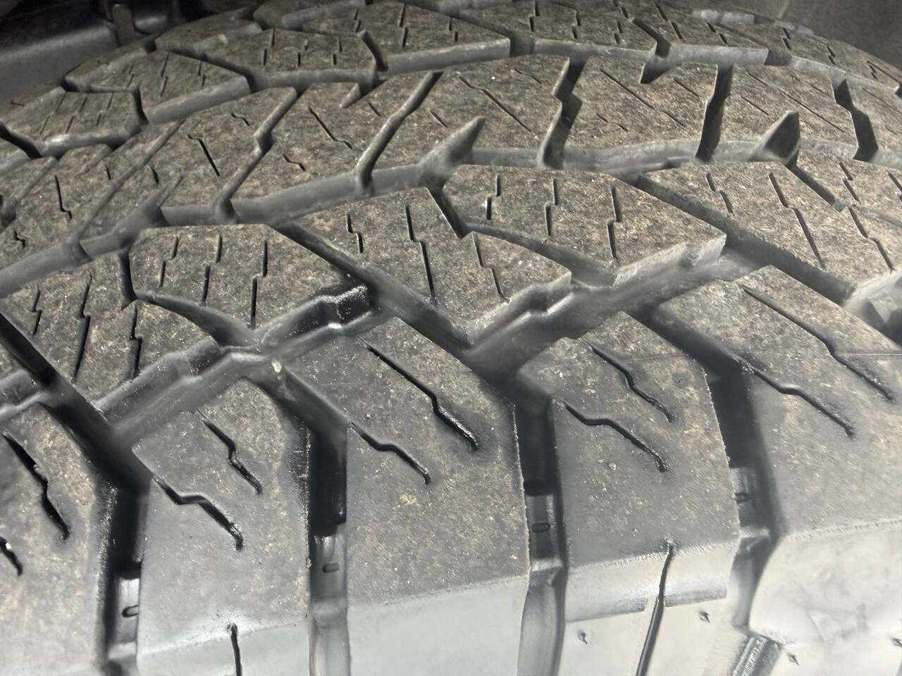 Used 2018 Ford F150 XLT w/ Max Trailer Tow Package image 13