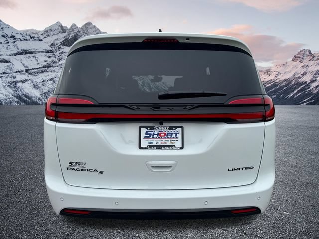 New 2027 Chrysler Pacifica Limited w/ S Appearance Package FWD image 6