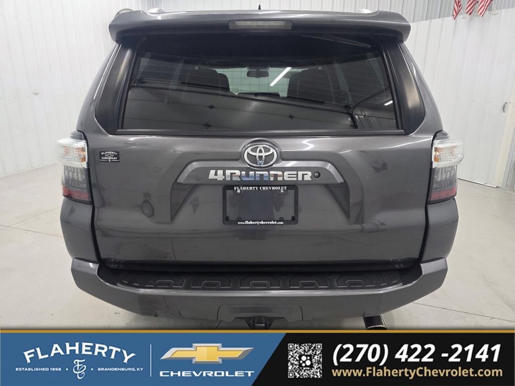 Used 2015 Toyota 4Runner SR5 Premium AWD/4WD image 3