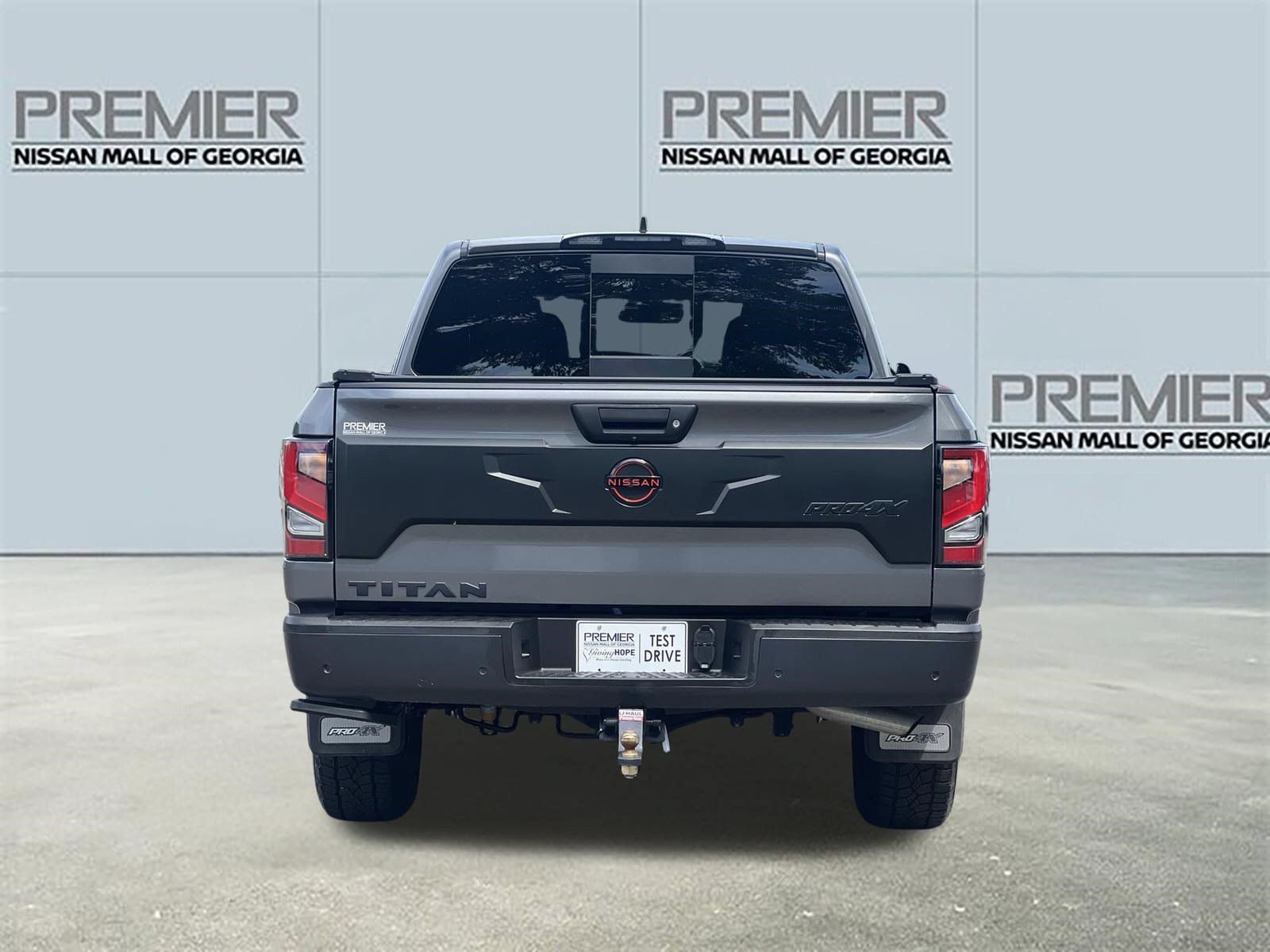 Certified 2024 Nissan Titan PRO-4X w/ Pro-4x Convenience Package AWD/4WD image 29