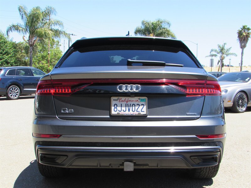 Used 2019 Audi Q8 Prestige AWD/4WD image 6