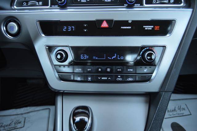 Used 2015 Hyundai Sonata Sport w/ Option Group 03 FWD image 23