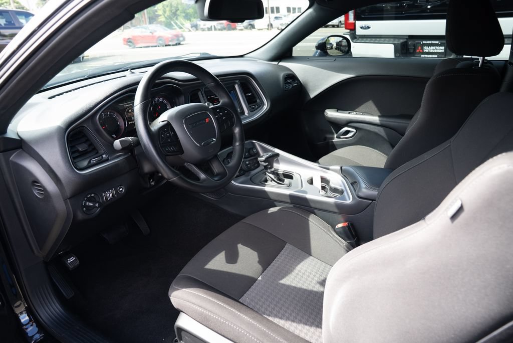 Used 2020 Dodge Challenger R/T w/ Blacktop Package RWD image 17