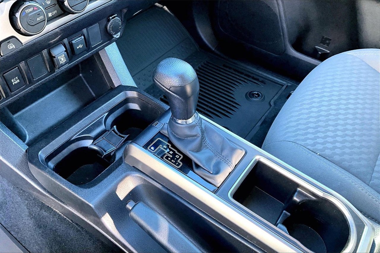 Used 2023 Toyota Tacoma SR5 image 29