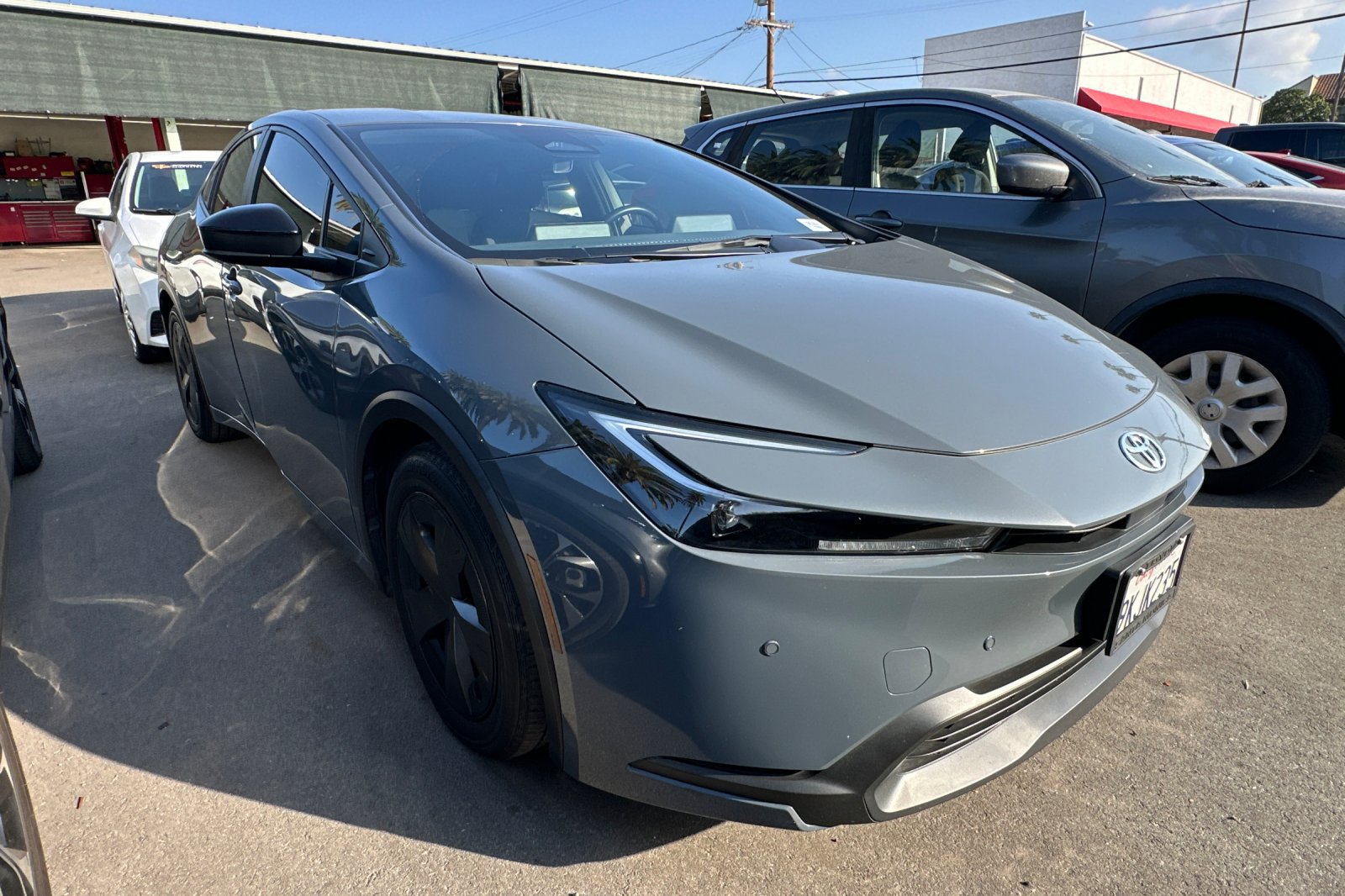 Certified 2024 Toyota Prius LE FWD image 2