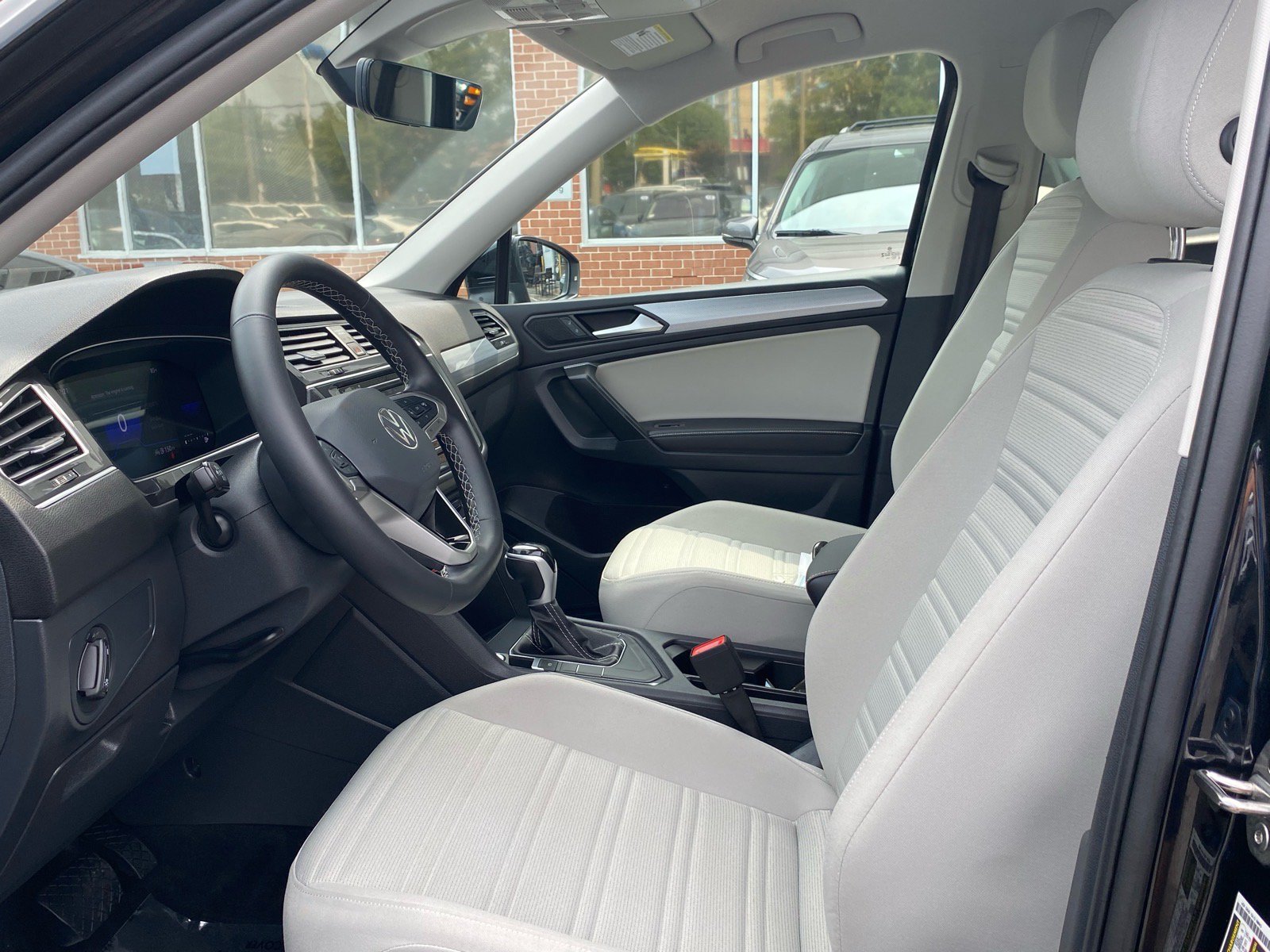 Certified 2024 Volkswagen Tiguan S FWD image 12
