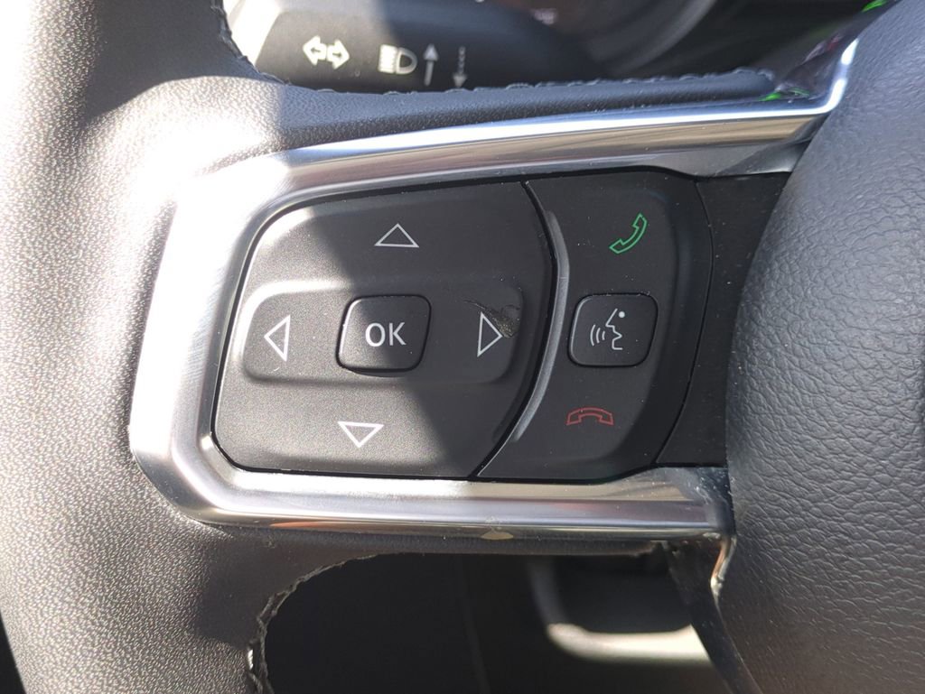 Used 2025 Jeep Wrangler Sahara 4xe image 27