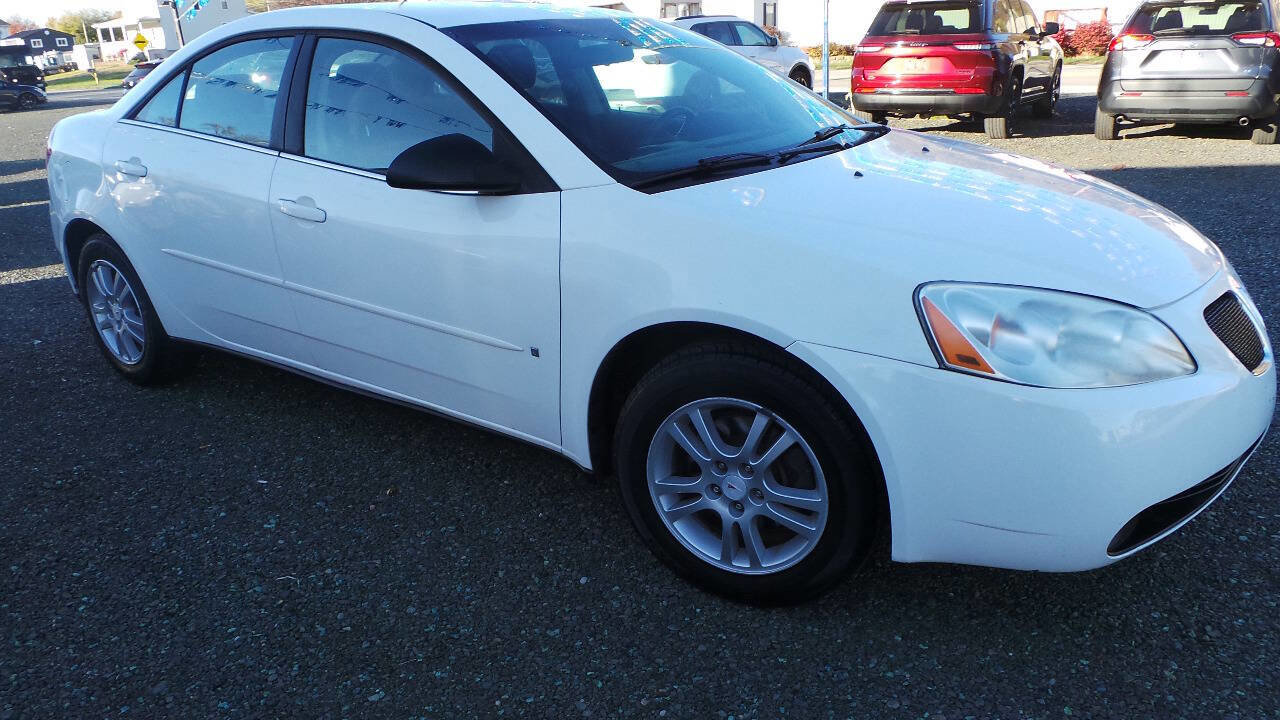 Used 2006 Pontiac G6 Sedan w/ Drivers Package image 2