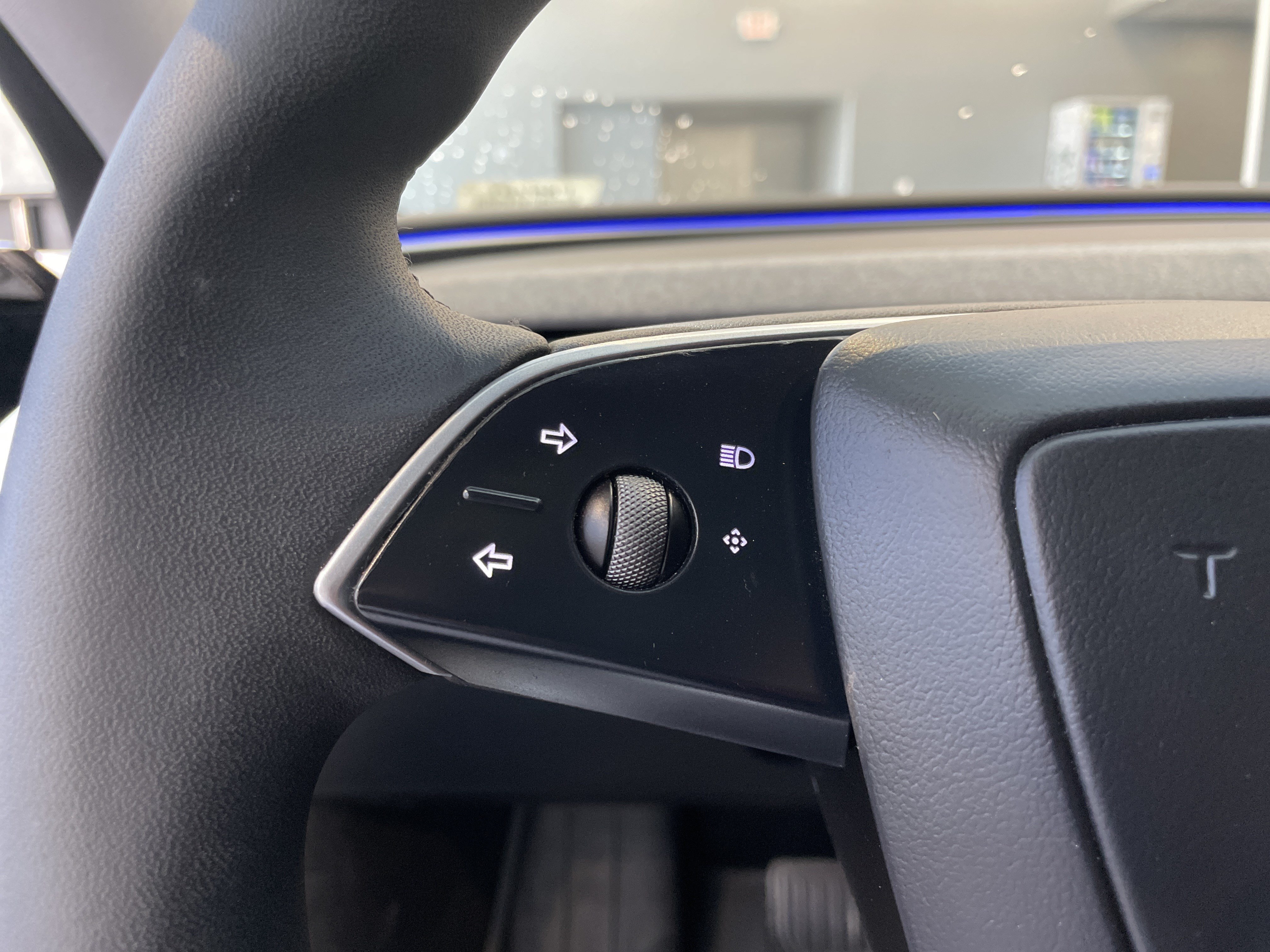 Used 2024 Tesla Model 3 RWD image 19