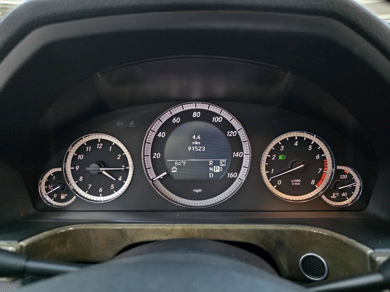 Used 2010 Mercedes-Benz E 350 Sedan image 29