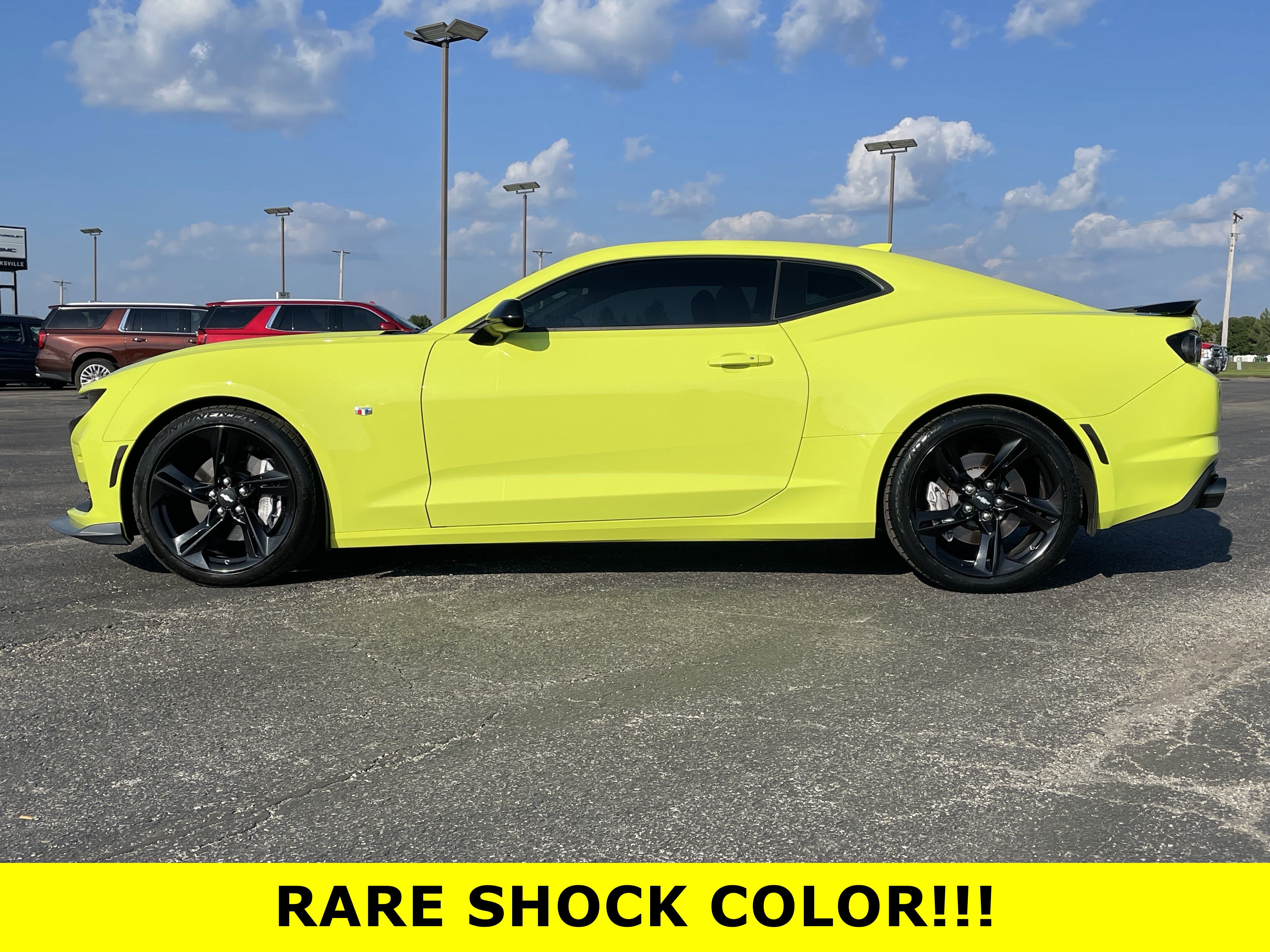 Certified 2019 Chevrolet Camaro SS w/ Black Appearance Package RWD image 7
