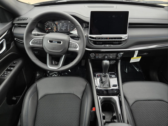 New 2026 Jeep Compass Latitude AWD/4WD image 22