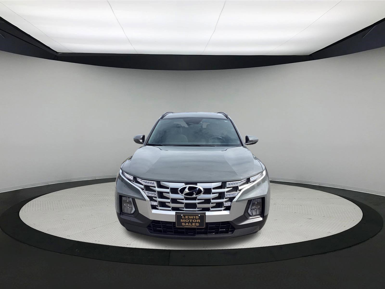 Used 2024 Hyundai Santa Cruz SEL w/ Activity Package AWD/4WD image 3