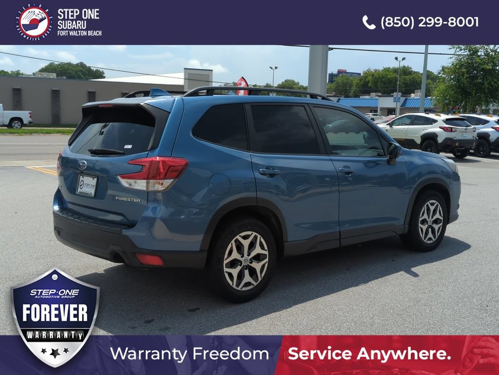 Used 2022 Subaru Forester Premium w/ Popular Package #2 AWD/4WD image 7