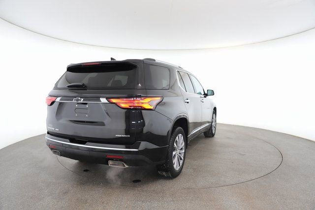 Used 2023 Chevrolet Traverse Premier image 16