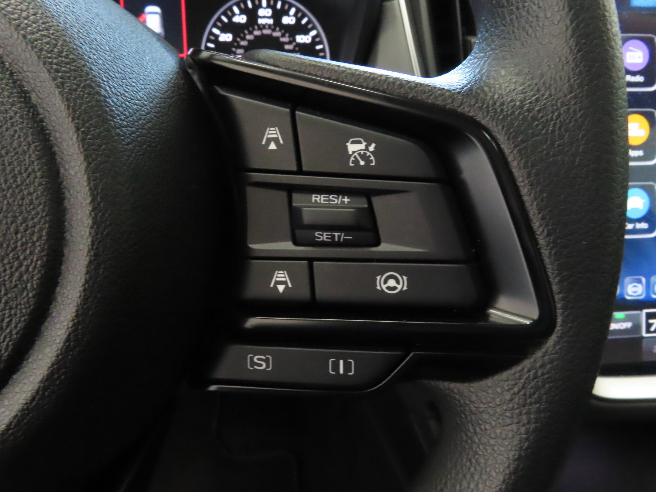 Used 2025 Subaru Crosstrek 2.5i Premium image 16