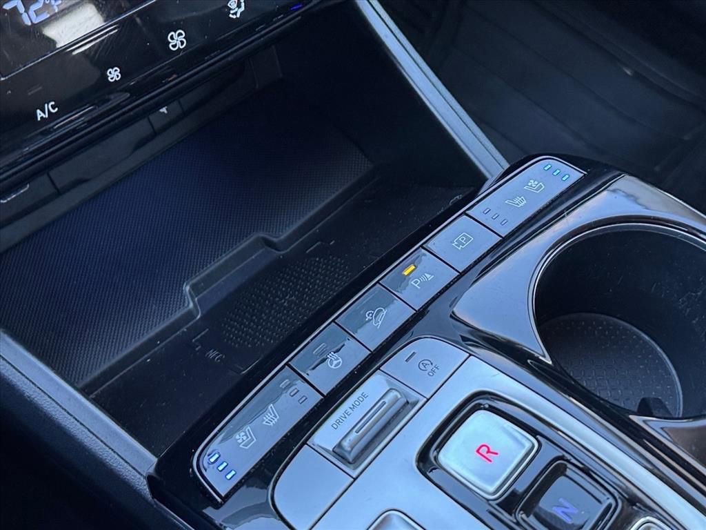 Used 2024 Hyundai Tucson Limited image 27