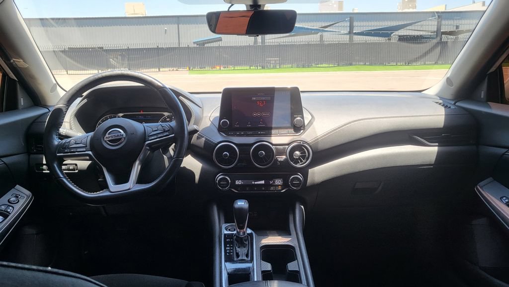 Used 2020 Nissan Sentra SV w/ Electronics Package FWD image 29