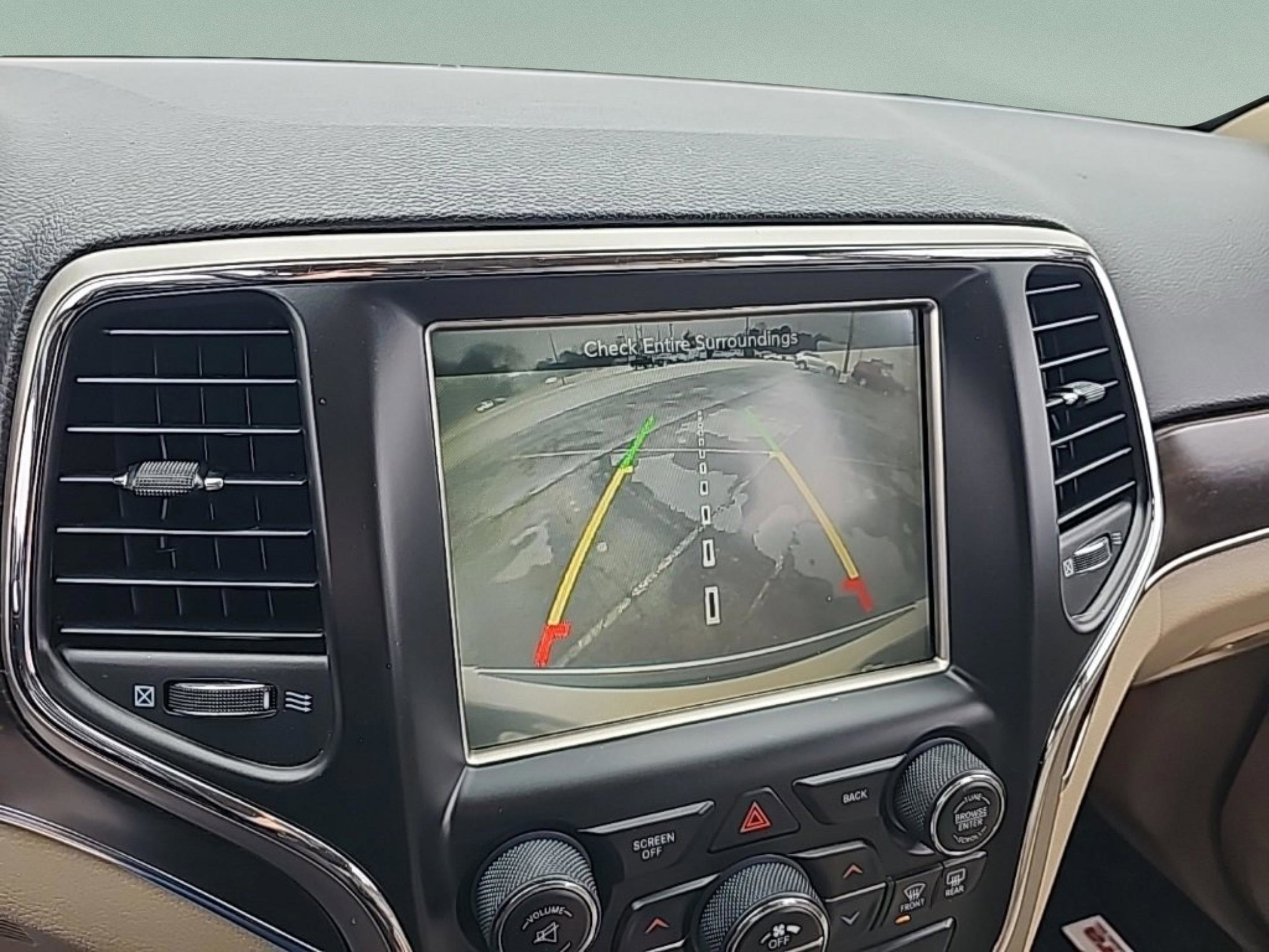 Used 2015 Jeep Grand Cherokee Limited image 23